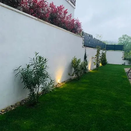 Casa Maya *
